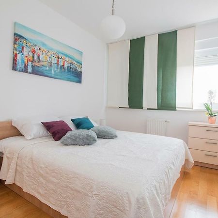 Bm Apartment Zára Kültér fotó
