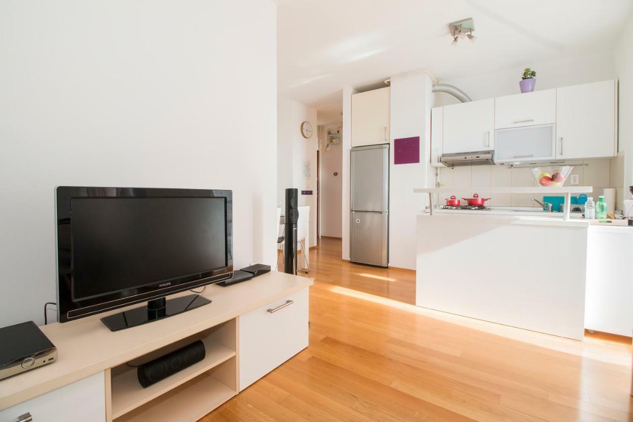 Bm Apartment Zára Kültér fotó